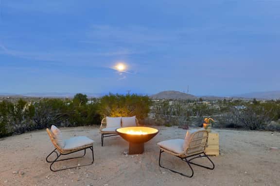 TerraCasa-Hot Tub, Fire Pit,Outdoor Shower &Views! - Image 5