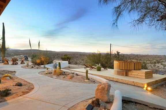 TerraCasa-Hot Tub, Fire Pit,Outdoor Shower &Views! - Image 3